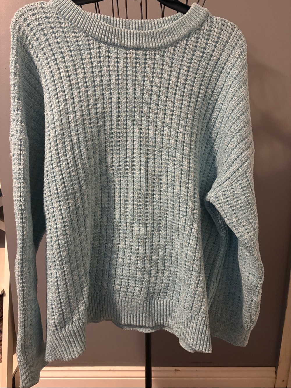 Time and Tru Light Blue Ribbed Crew Neck Sweater